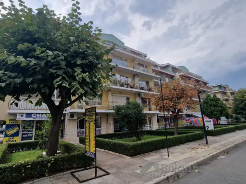 widok na busynek kompleksu