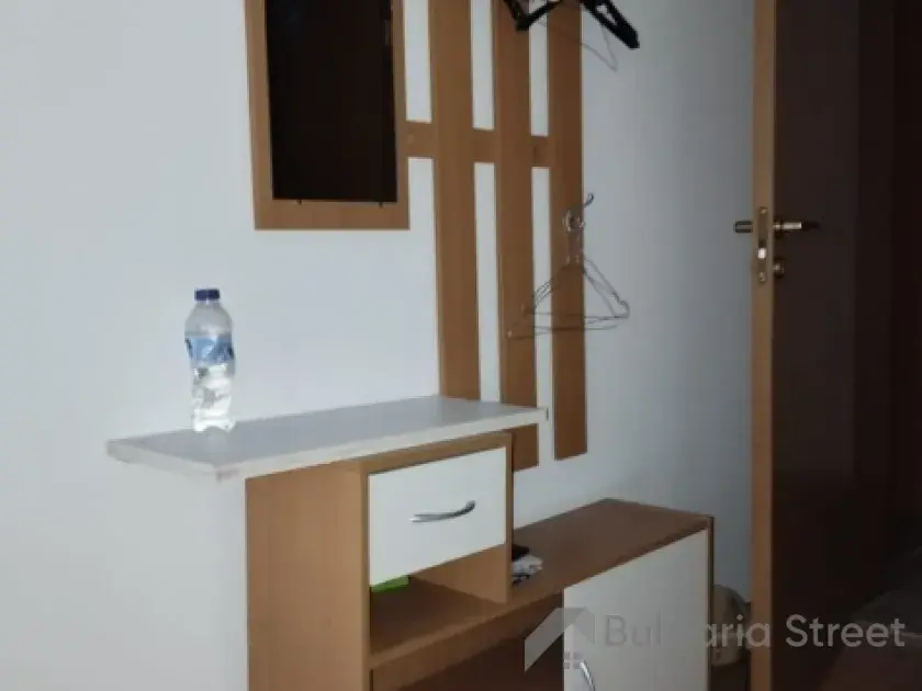 szafka na przedpokój