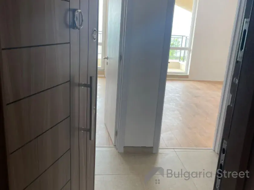 Wejściowe drzwi do mieszkania