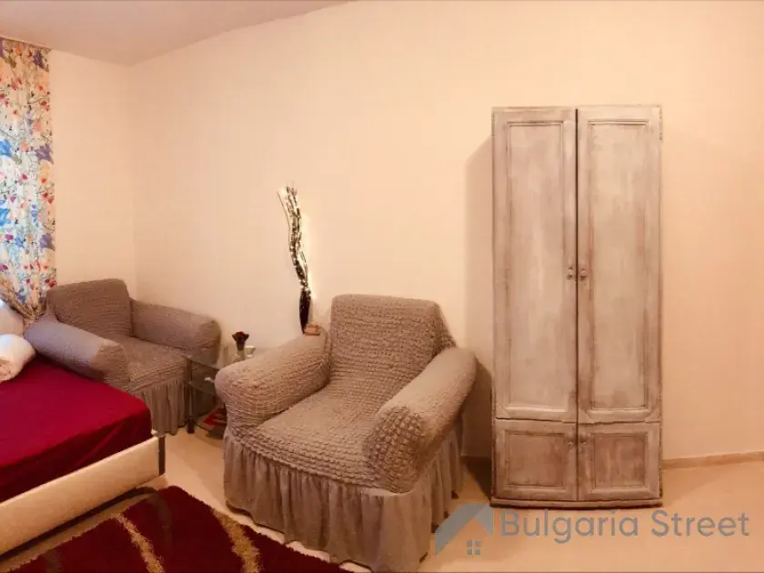 szafa, fotel