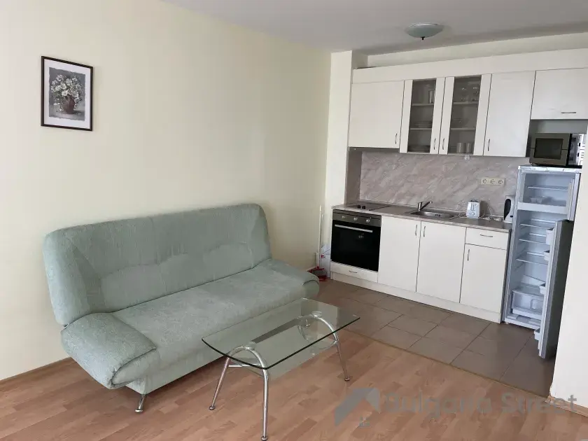 sofa. kuchnia