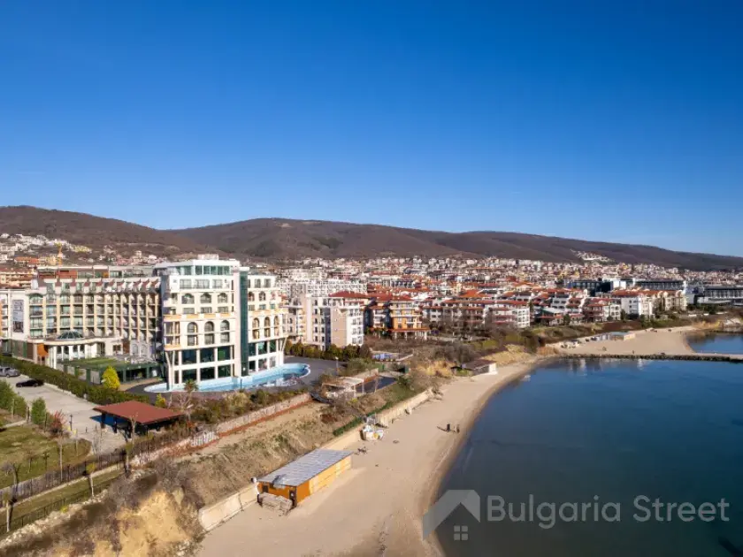 Plaża przy kompleksie