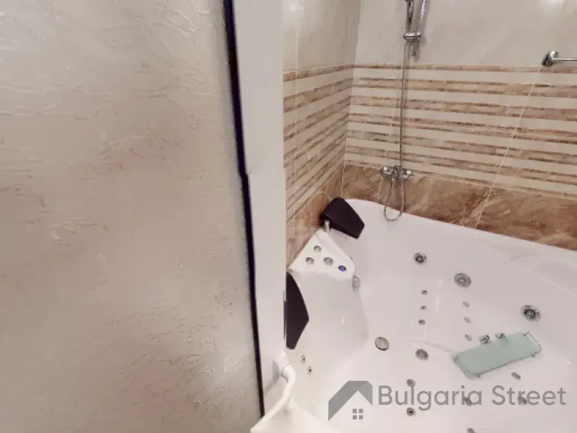 wanna z hydromasażem