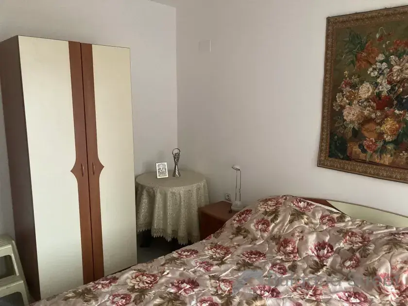 szafa, łózko