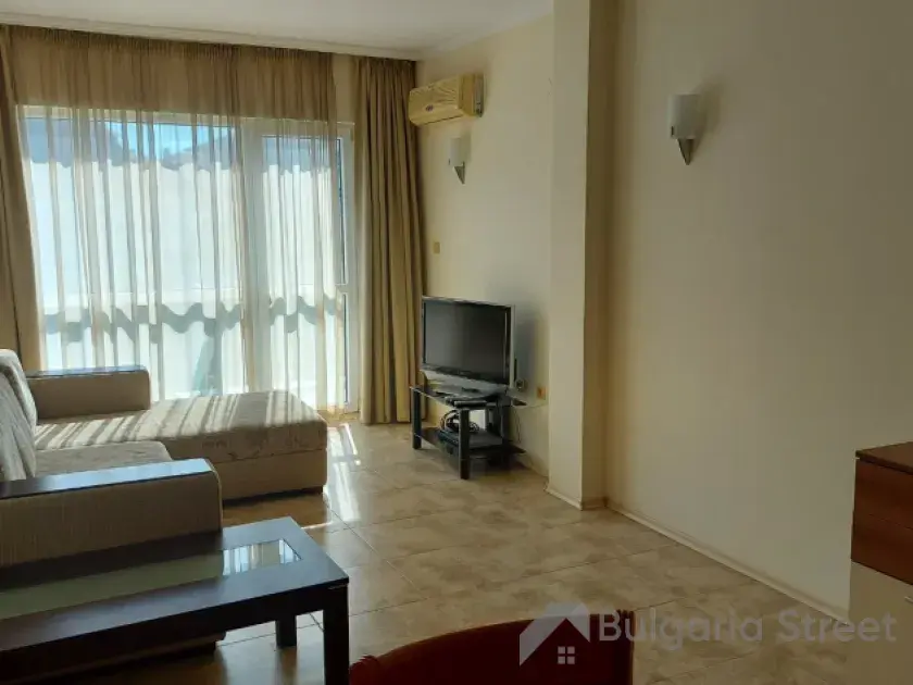 sofa,telewizor