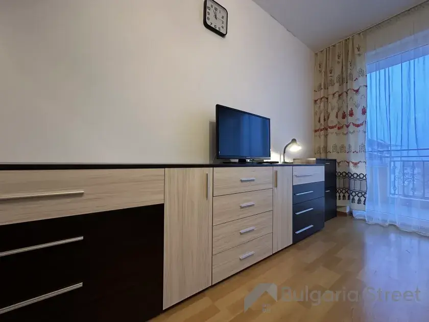 szafki pod telewizorom