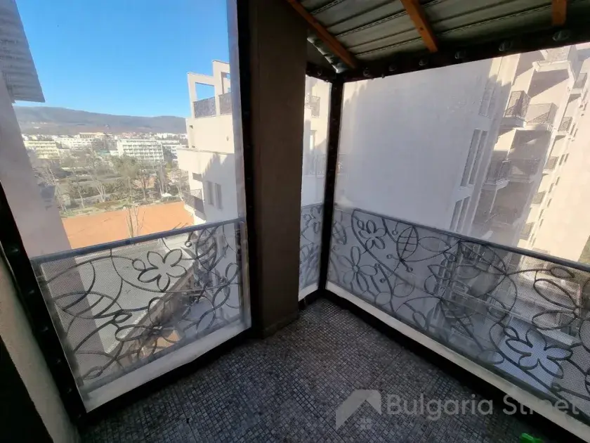 Drugi balkon