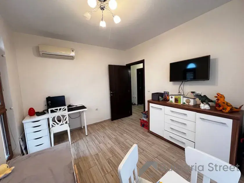 Pokój dzienny z meblami