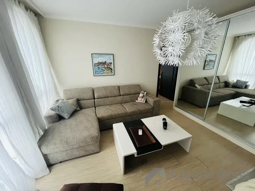 sofa, stolik kawowy