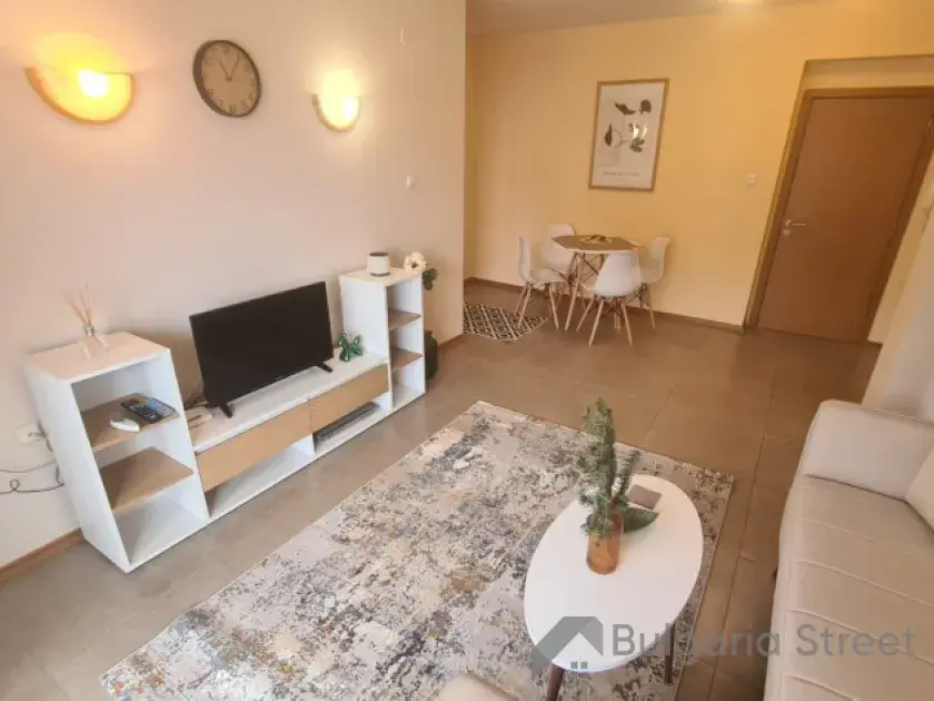 Sofa i telewizor