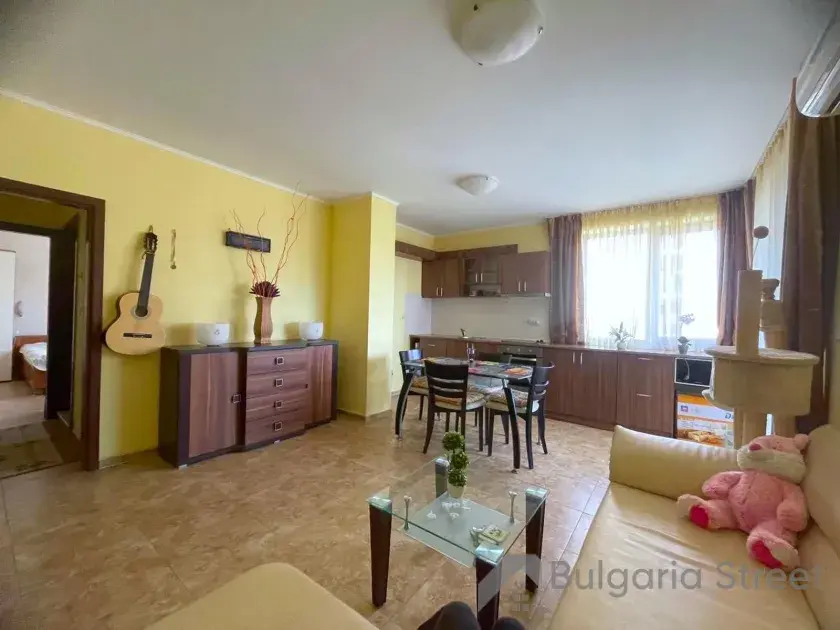 Pokój dzienny z meblami