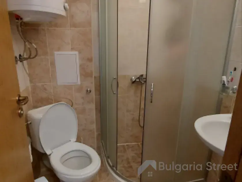 Łazienka z toaletą