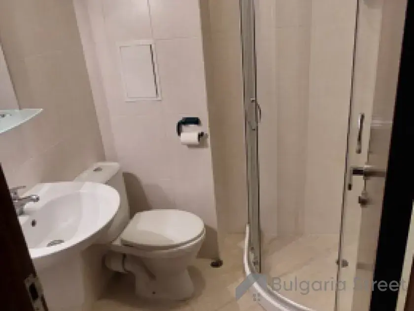 Łazienka z toaletą