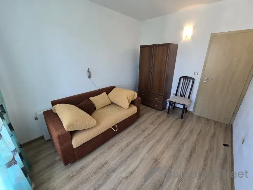 Kanapa w sypialni
