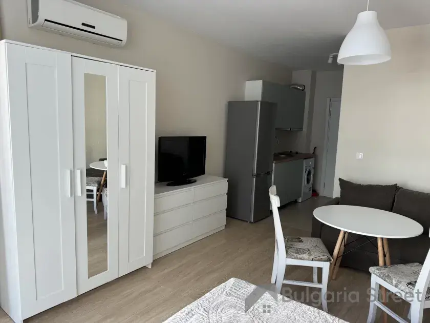 Szafa i inne meble