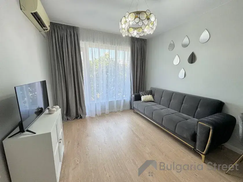 Sprzedaż mieszkania z remontem w kompleksie Aqua Blue