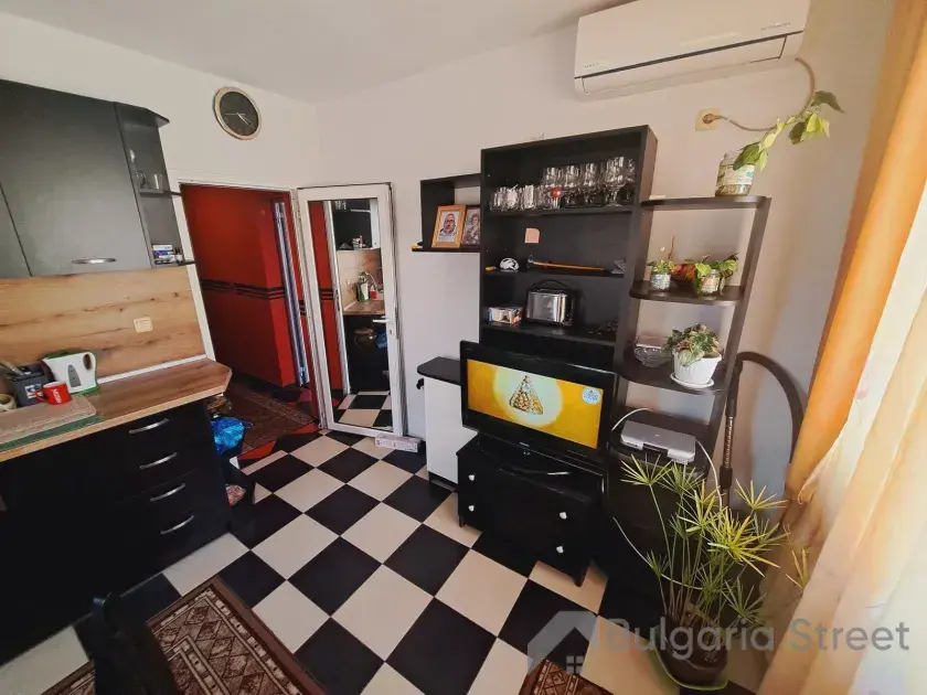 Szafa i telewizor