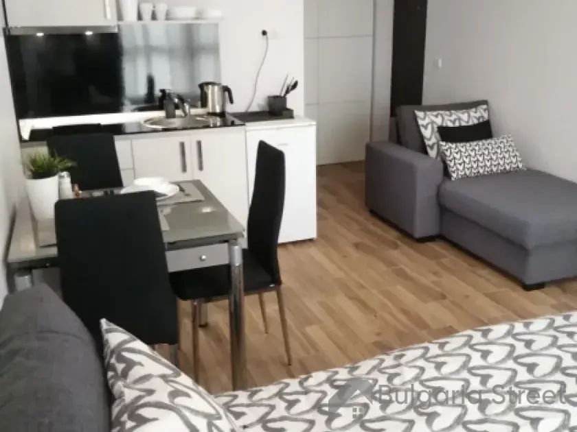 Zakup kawalerki w kompleksie Cascadas
