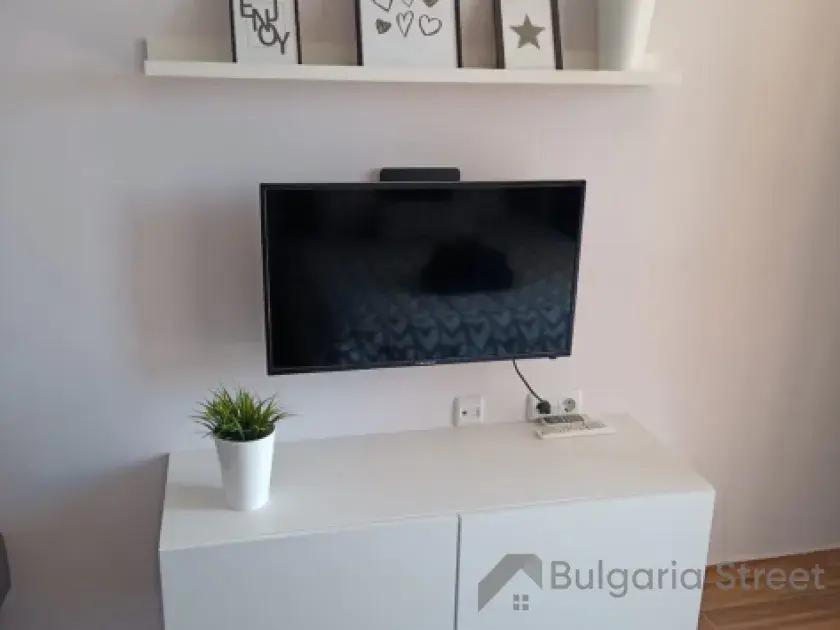 Podwójne łóżko w mieszkaniu