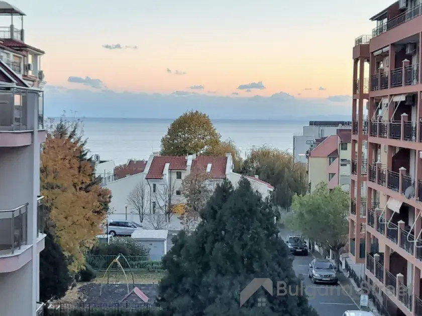 Widok na morze z balkonu