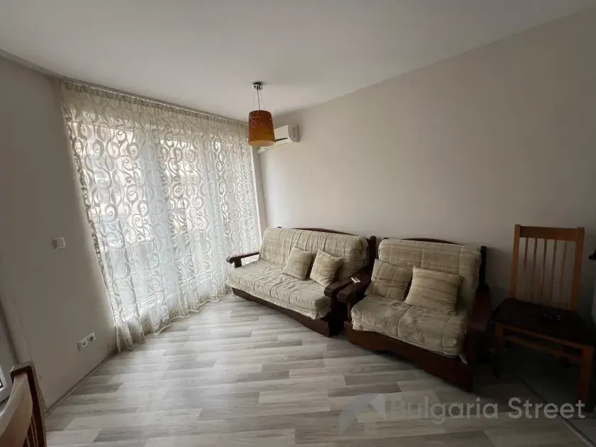 Sofa i stół