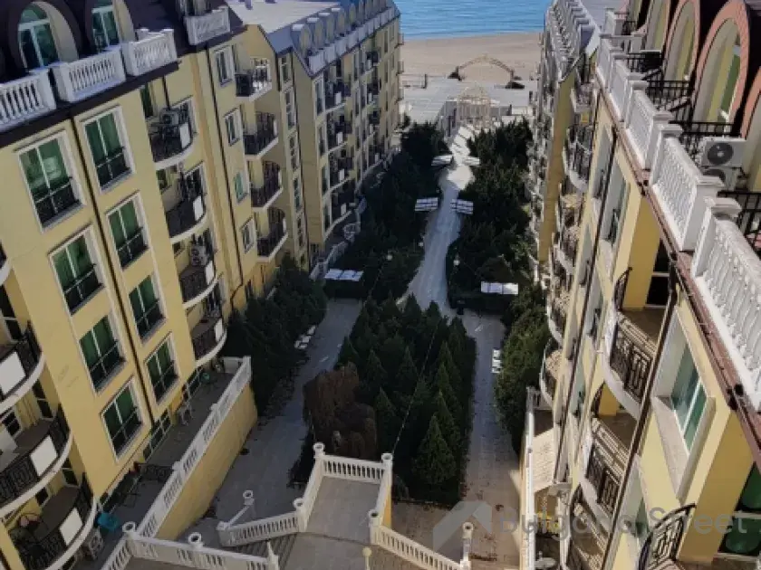 Panoramiczne zdjęcie kompleksu Talian Beach