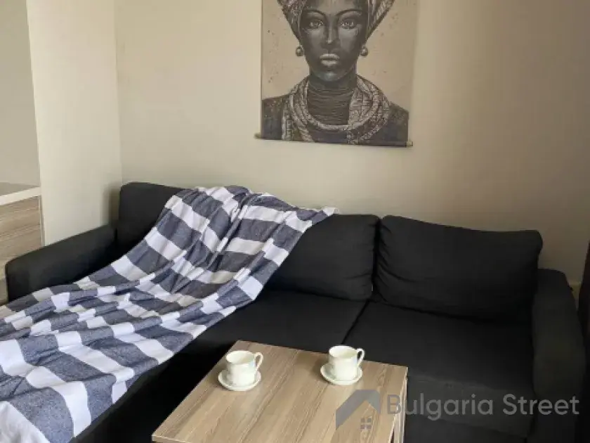 Sofa i stół