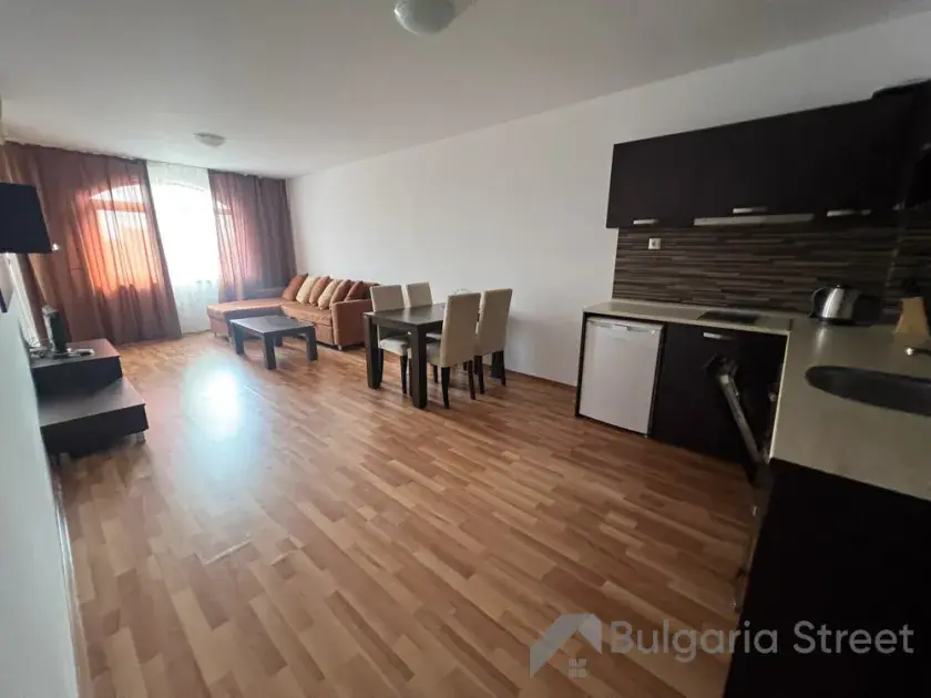 Salon i kuchnia
