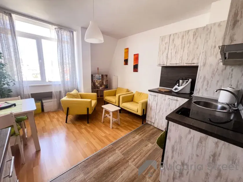 salon, kuchnia, jadalnia