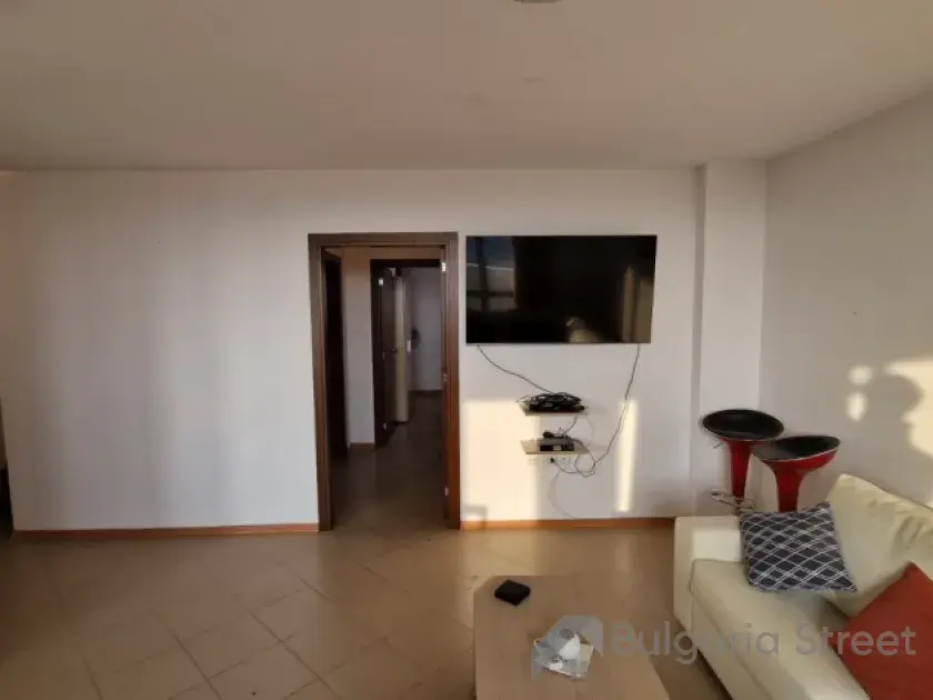 Gardenia Hills | Trzypokojowe mieszkanie: salon, kuchnia