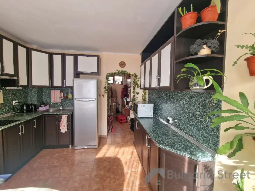 Syrena | Trzypokojowe mieszkanie: salon, kuchnia