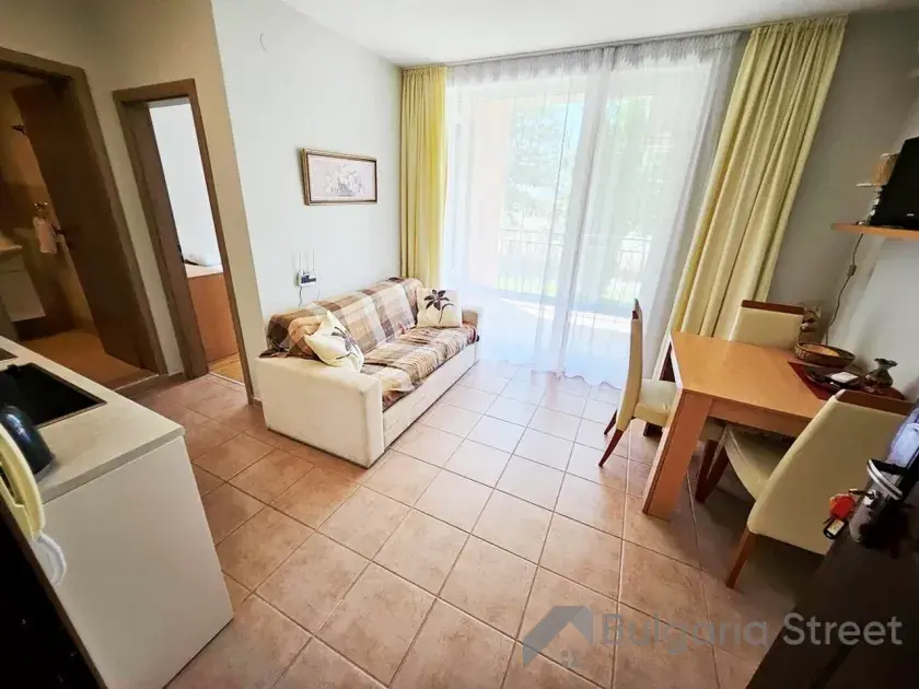 Orhidea Fort Noks | Trzypokojowe mieszkanie: salon, kuchnia