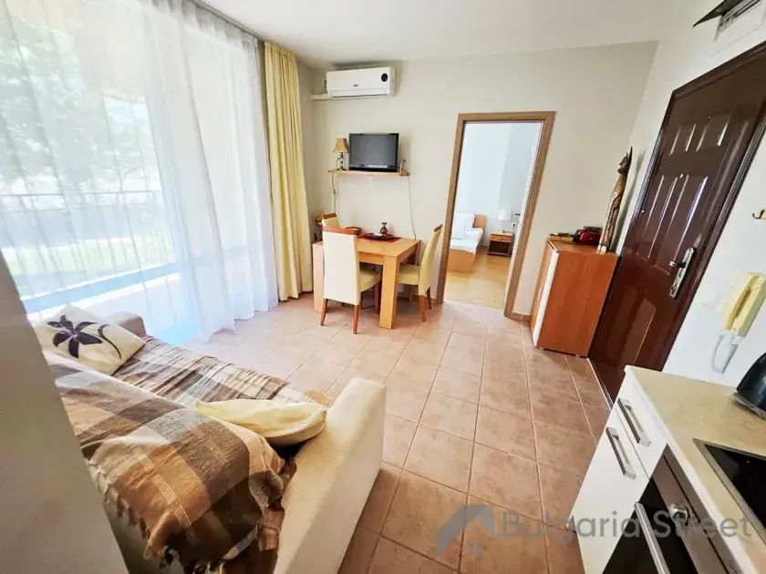 Orhidea Fort Noks | Trzypokojowe mieszkanie: salon, kuchnia