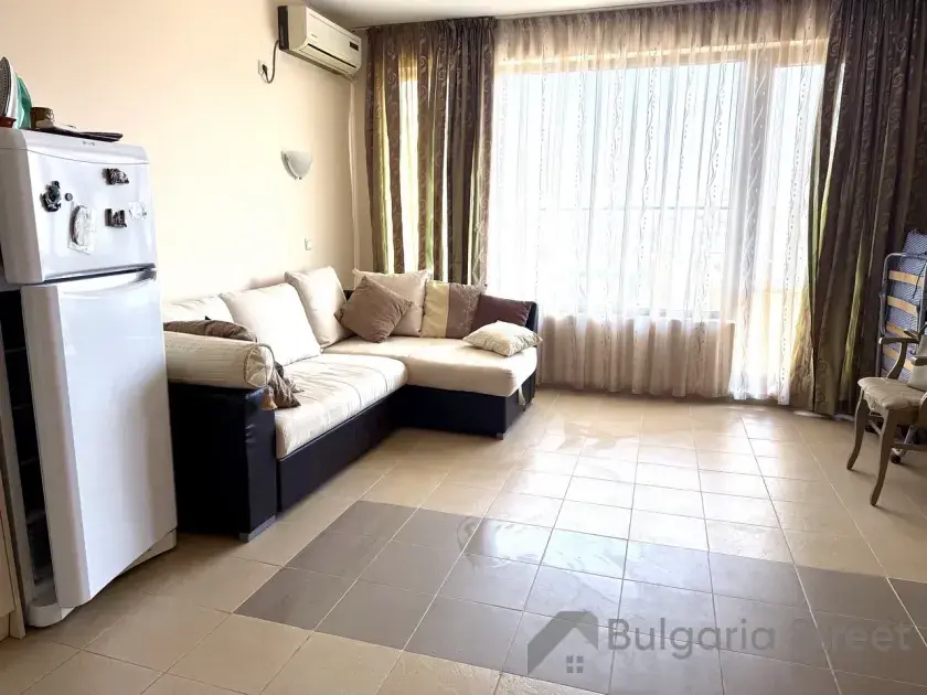 Diamond Bay | Studio, kuchnia, salon
