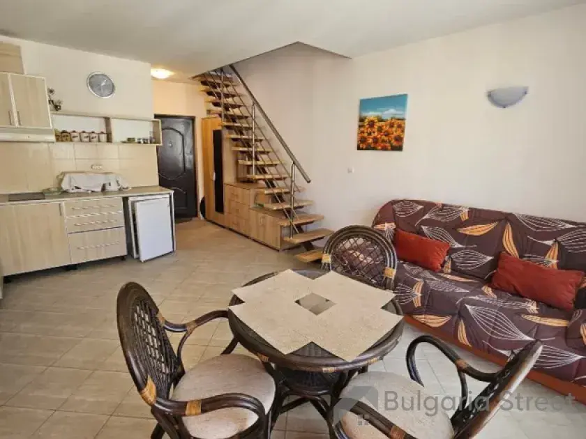 Amber Beach | Dwupoziomowy apartament: salon, kuchnia