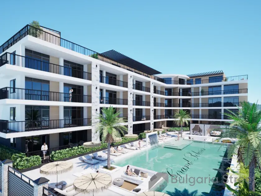 Grand Solaris | Nowa inwestycja: kompleks, teren, basen