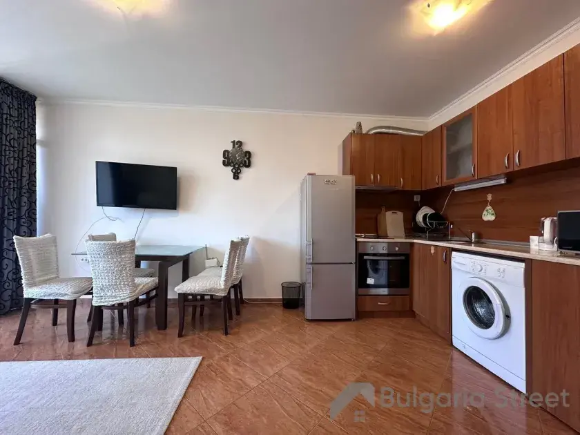 Helios | Trzypokojowe mieszkanie: salon, jadalnia, kuchnia