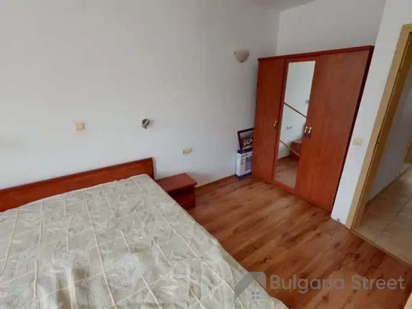 Szafa i łóżko