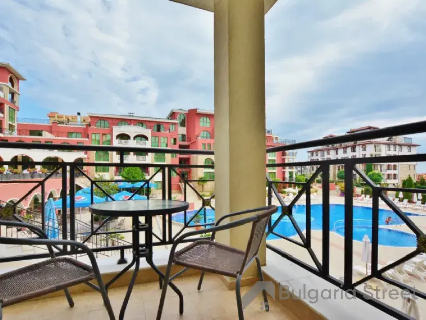 Saint George Palace | Dwupokojowy apartament
