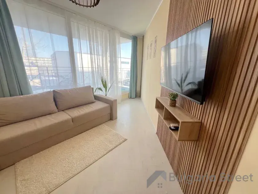 Sofa i telewizor