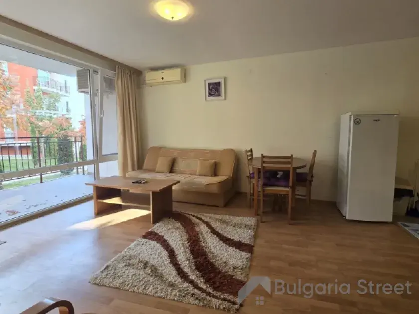 Panoramiczne okna w salonie