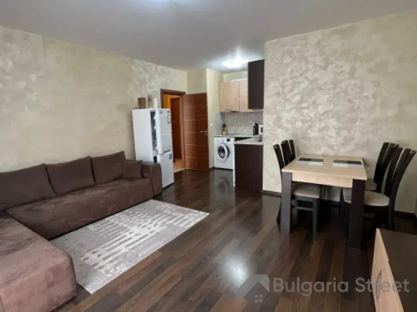 Święty Włas | Dwupokojowe mieszkanie : Salon, kuchnia