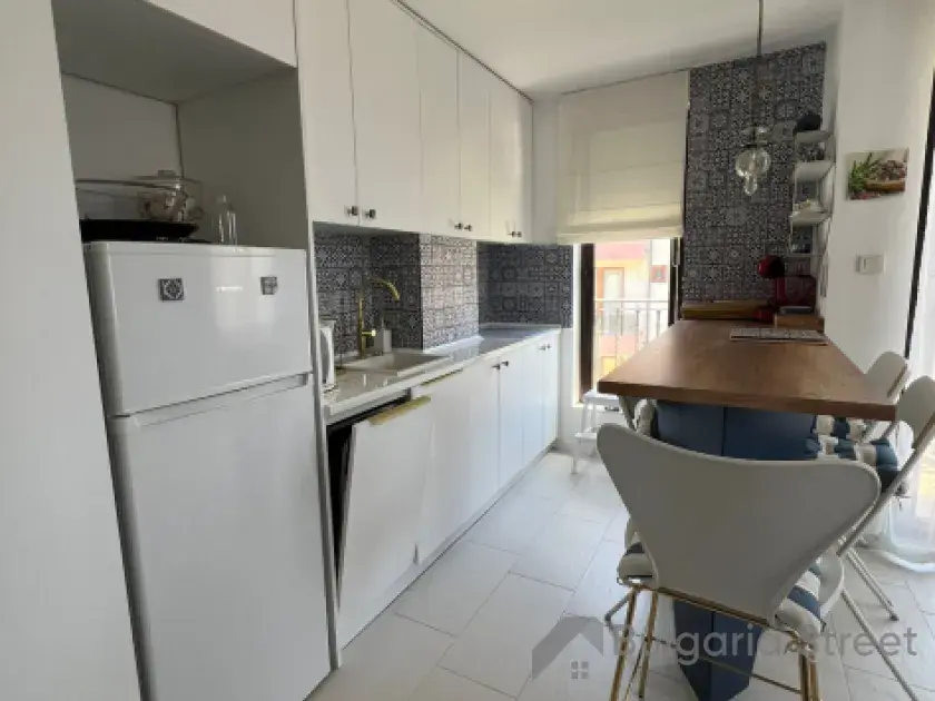 Villa Briz | Dwupokojowe mieszkanie z nowoczesnym wykończeniem: Salon, kuchnia