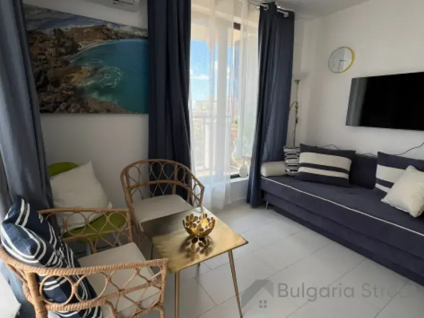 Villa Briz | Dwupokojowe mieszkanie z nowoczesnym wykończeniem: Salon, kuchnia