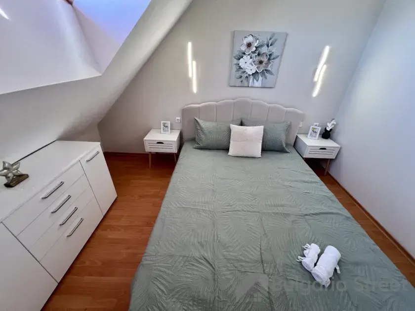 łóżko dwuosobowe