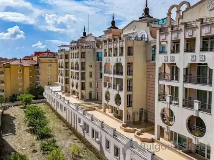 Apartament w dużym kompleksie Sunset Resort 2