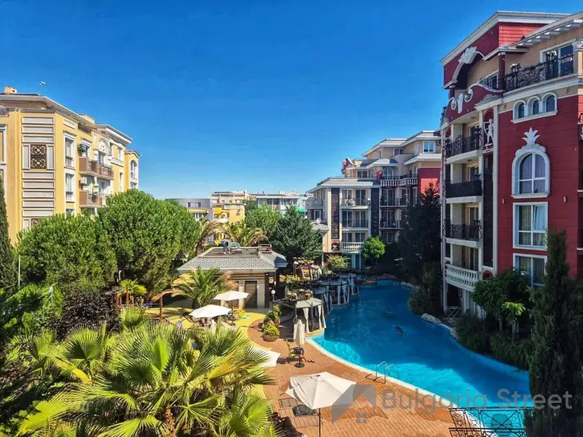 Trzypokojowe mieszkanie w Messembria Resort