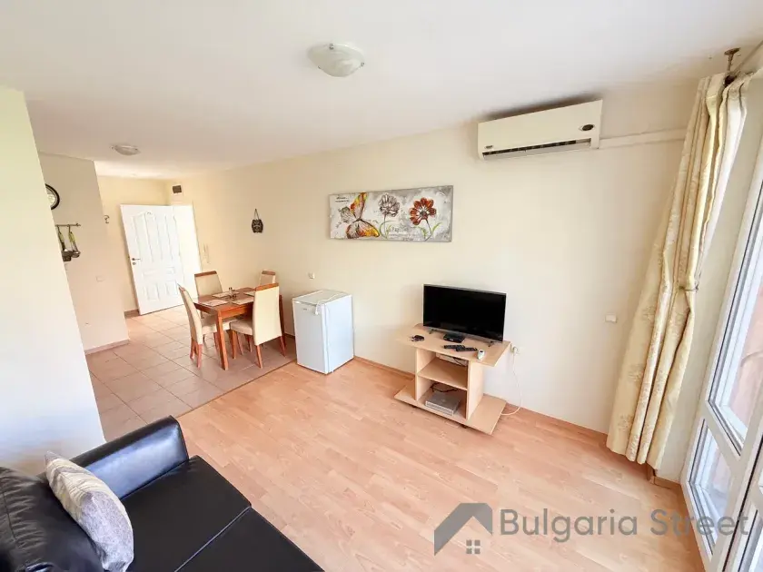 Nessebar Fort Club | Trzypokojowe mieszkanie: Salon, kuchnia