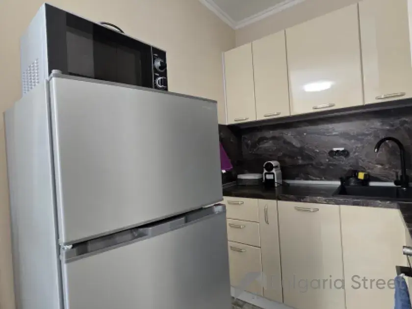 lodówka i kuchnia