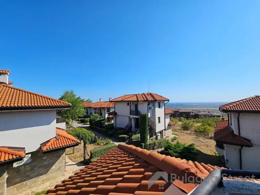 Bay View Villas | Dwupokojowy apartament w malowniczej okolicy Słonecznego Brzegu